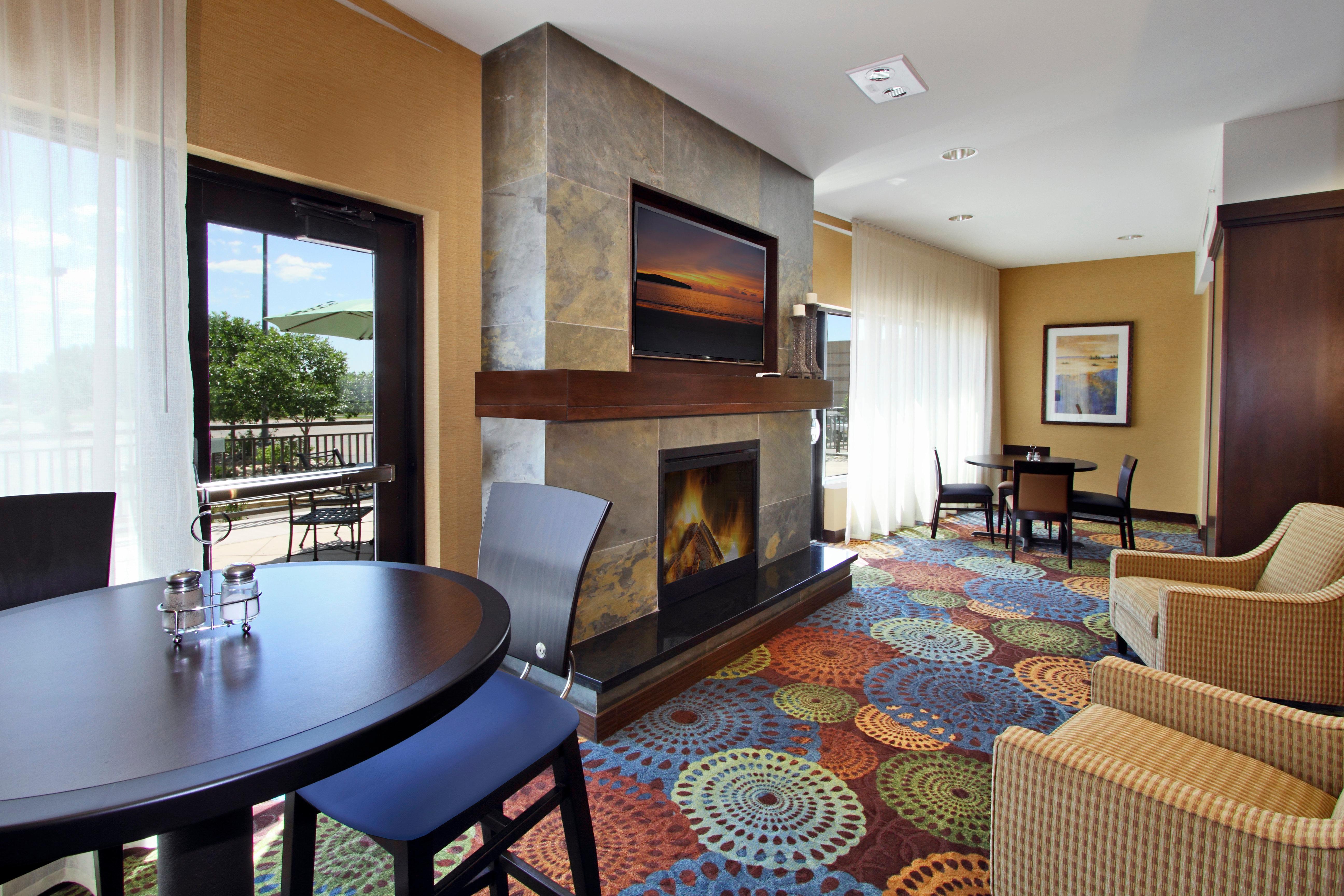 Holiday Inn Express - Colorado Springs - First & Main, An Ihg Hotel Extérieur photo